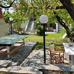 Asterias Maisonette & Prázdninový dům
