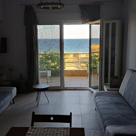 Asterias Maisonette & *