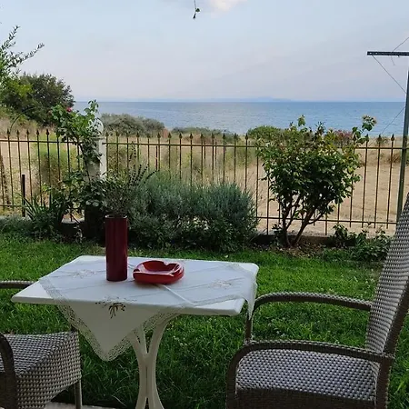 Asterias Maisonette & Kariani