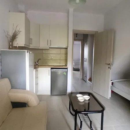 Ferienhaus Asterias Maisonette & Karianí