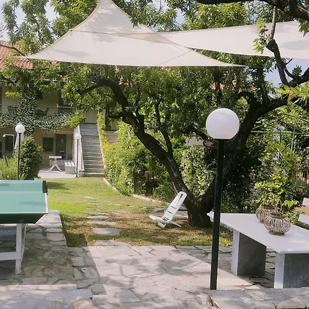 Asterias Maisonette & Ferienhaus