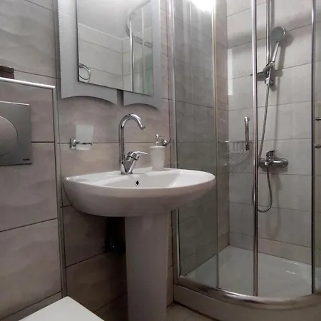 Asterias Maisonette &