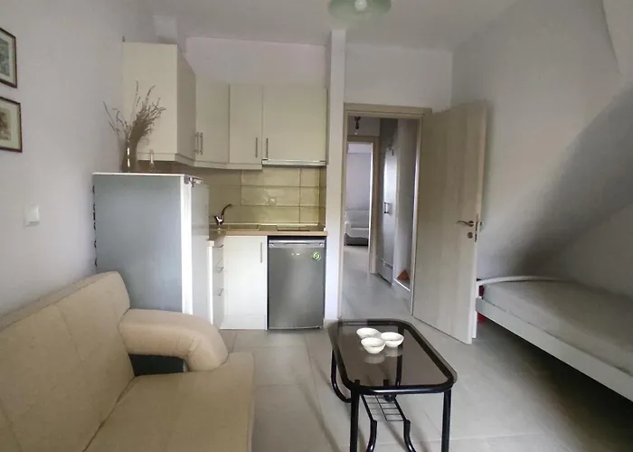 Ferienhaus Asterias Maisonette & Karianí
